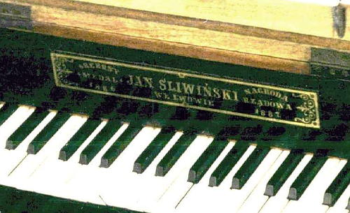 Tabliczka budowniczego organów