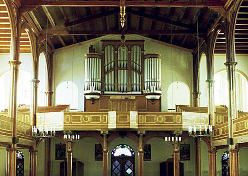 Chór z organami
