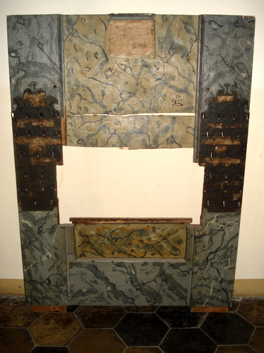 Fragment stołu gry z l. 1711-1713 (najstarszy tego rodzaju zabytek w Krakowie)