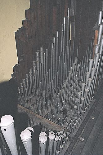 sekcja III manuału (na pierwszym planie Oboe 8')