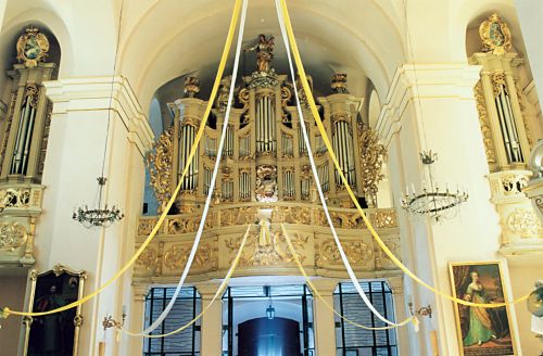 Widok na cały chór muzyczny